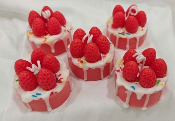 Strawberry Candle — Handmade Candle by Swadeshi Karigari