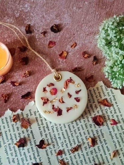 Wax Sachet Design 1 — Handmade Candle by Swadeshi Karigari