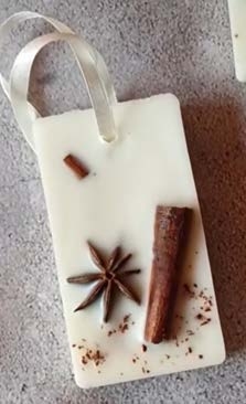 Wax Sachet Design 3 — Handmade Candle by Swadeshi Karigari